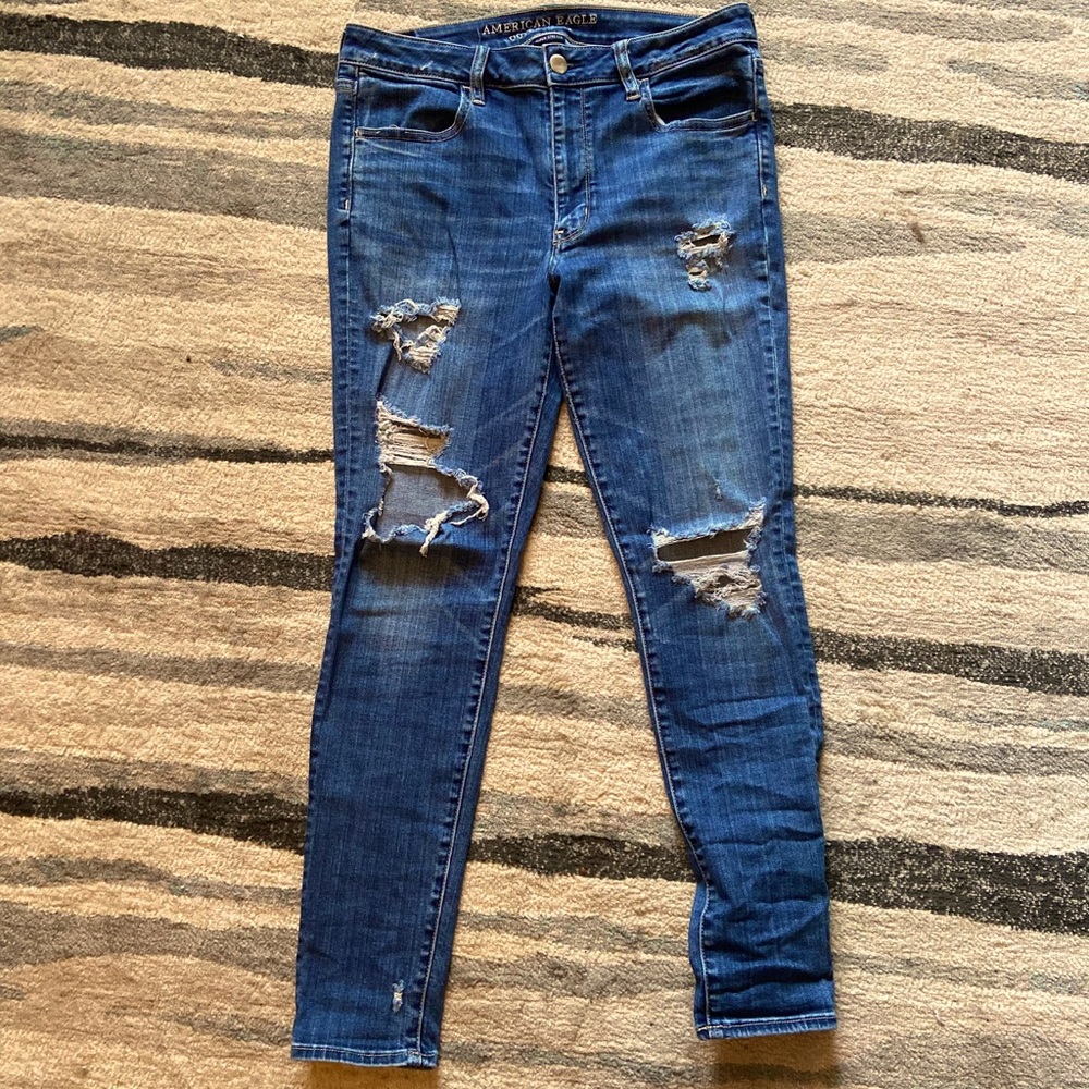 Distressed American Eagle Hi-Rise Jegging Sz 12